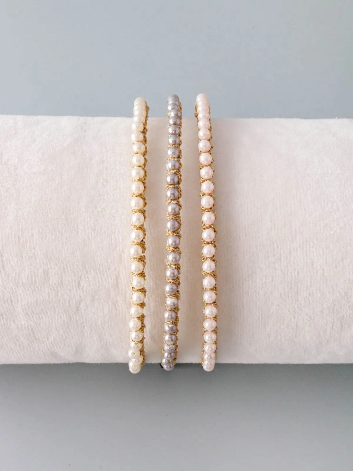 WOMEN'S PEARL DESIGN HEADBANDS
