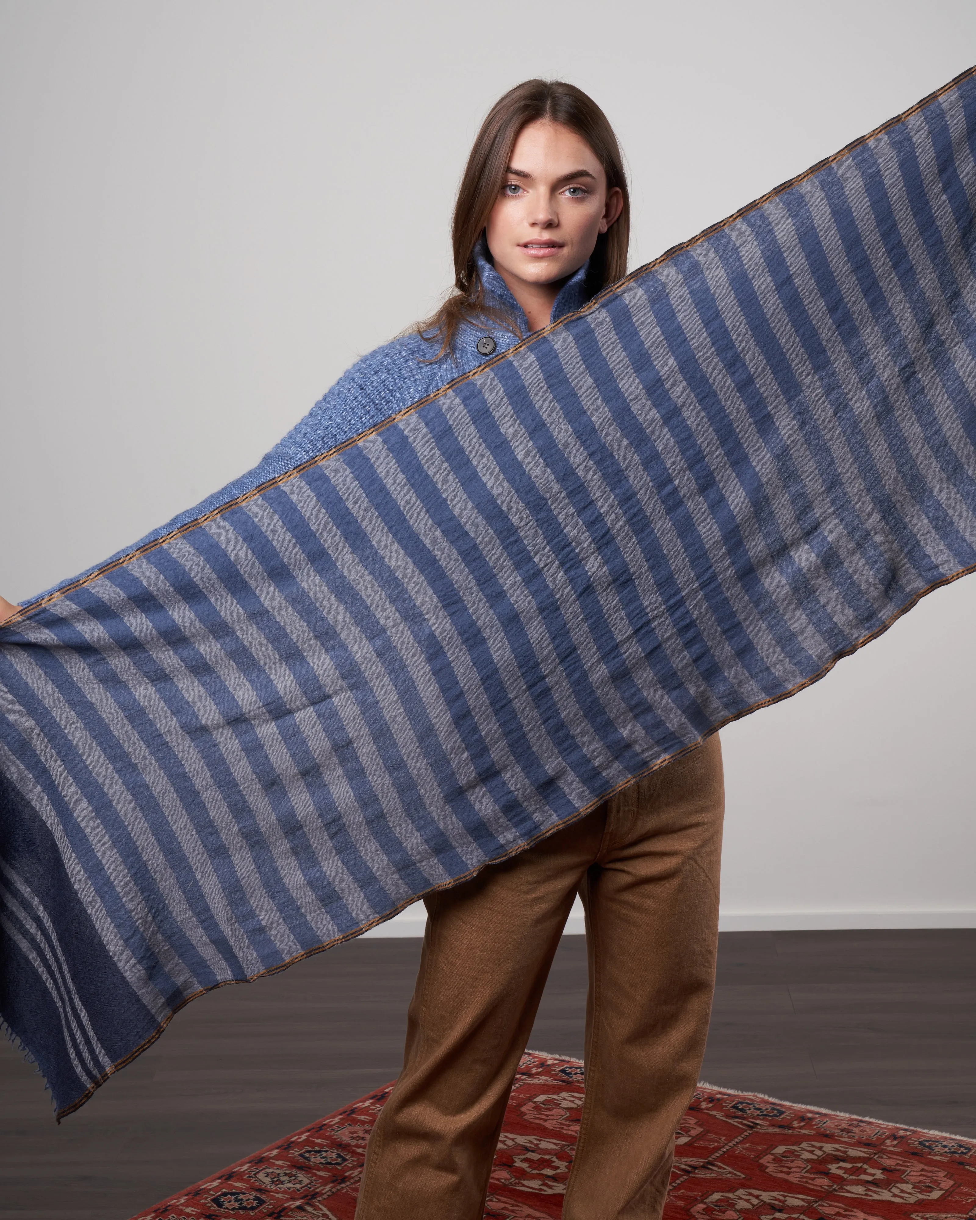 wool/cashmere - dutch blue